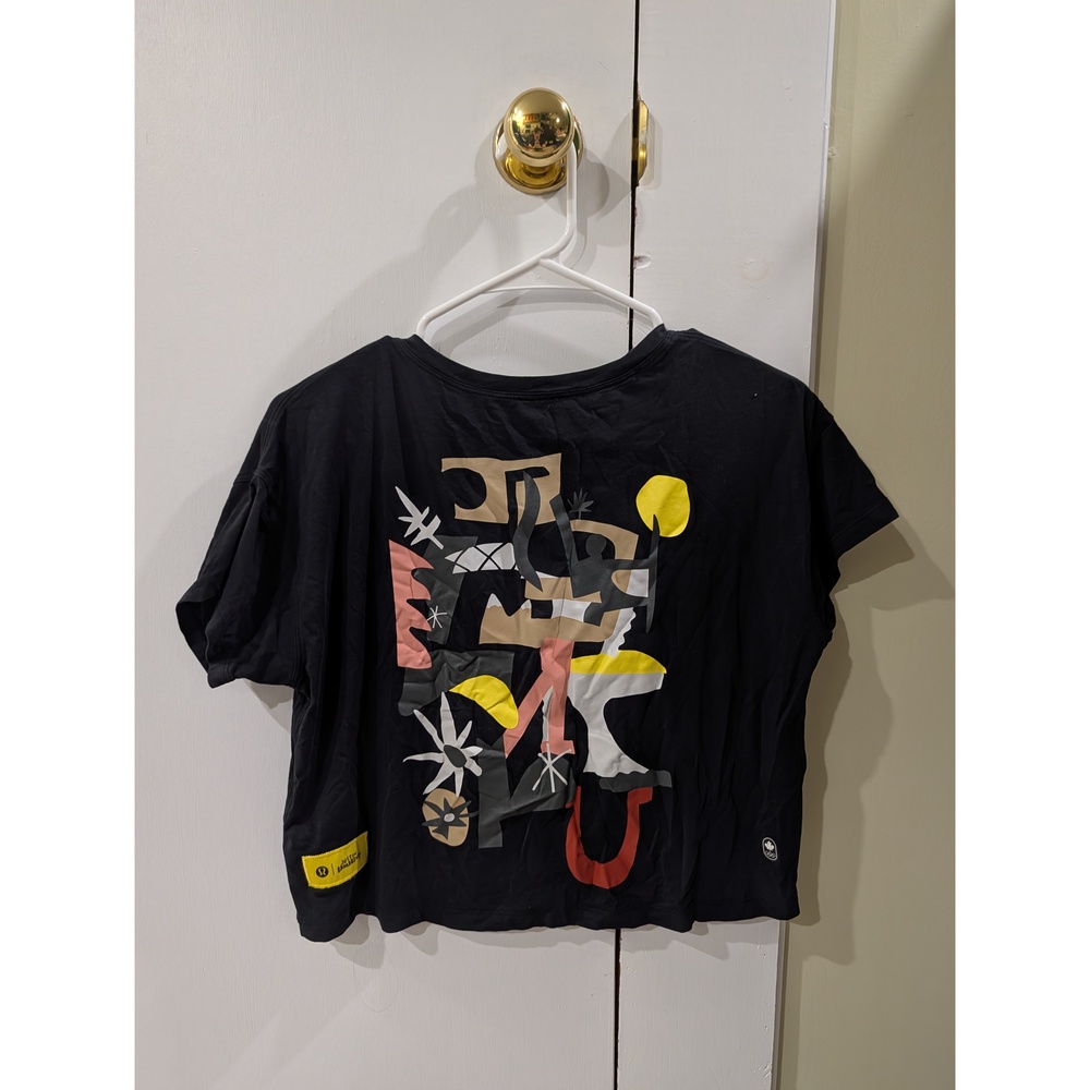 Lululemon Team Canada Cates T-Shirt Calgary, Black, Size 6